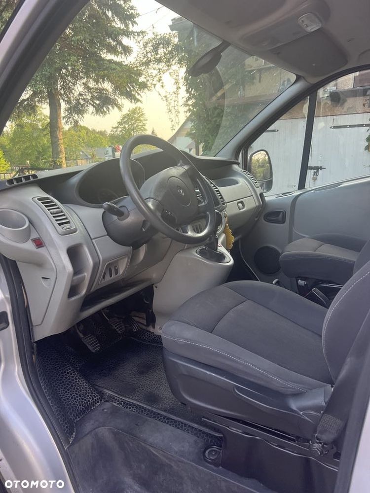 Renault Trafic - 4