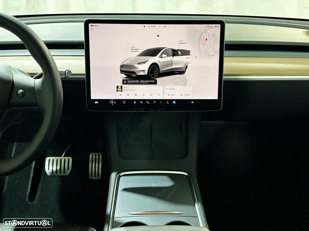 Tesla Model Y Performance Dual Motor AWD - 21