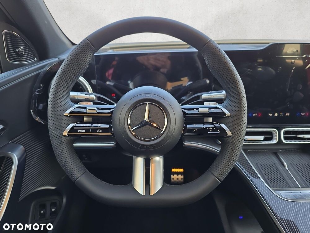 Mercedes-Benz GLC - 15