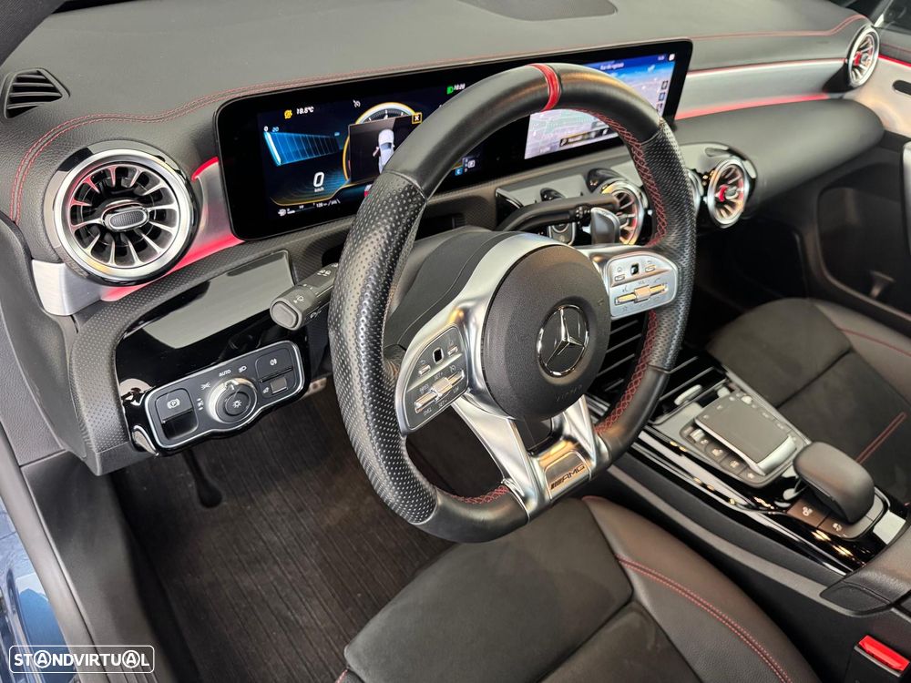 Mercedes-Benz CLA 35 AMG 4Matic - 12