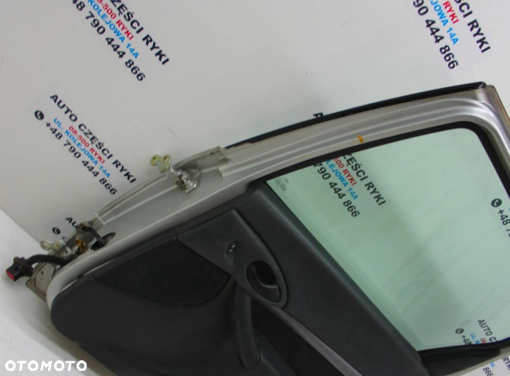 Ford Focus MK1 Kombi Drzwi Prawy Tył 08 - 6