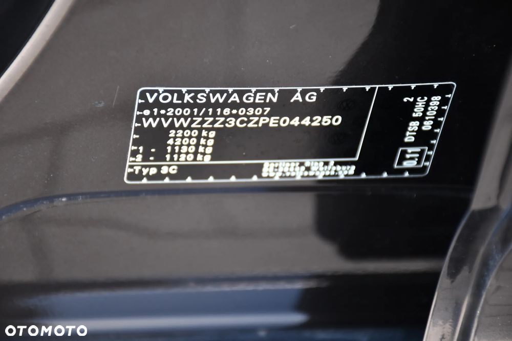 Volkswagen Passat 2.0 TDI SCR DSG Business - 24