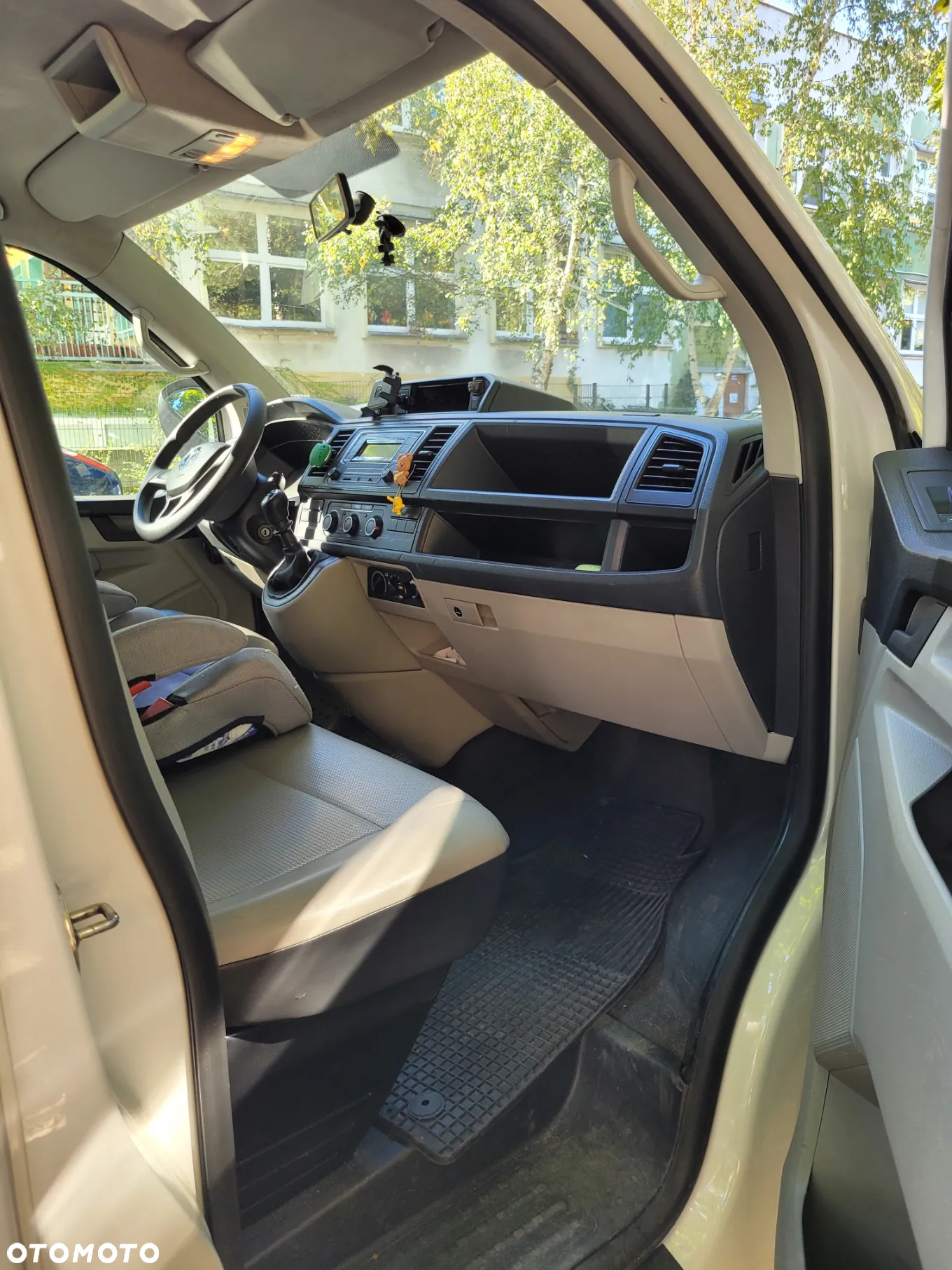Volkswagen Transporter - 5