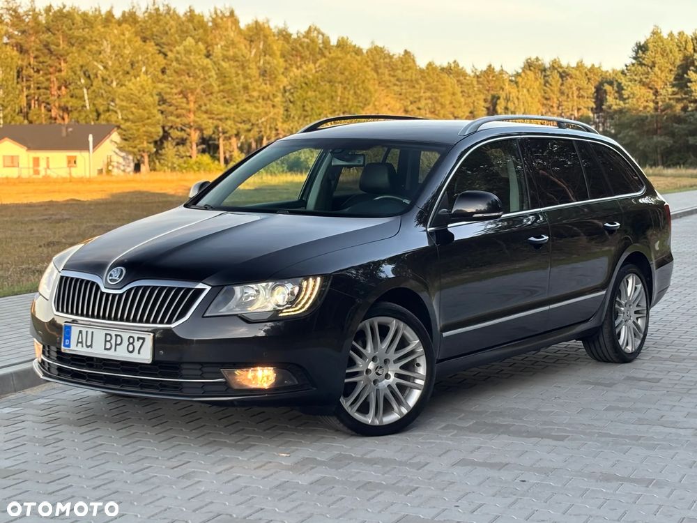 Skoda Superb 2.0 TDI Exclusive - 2