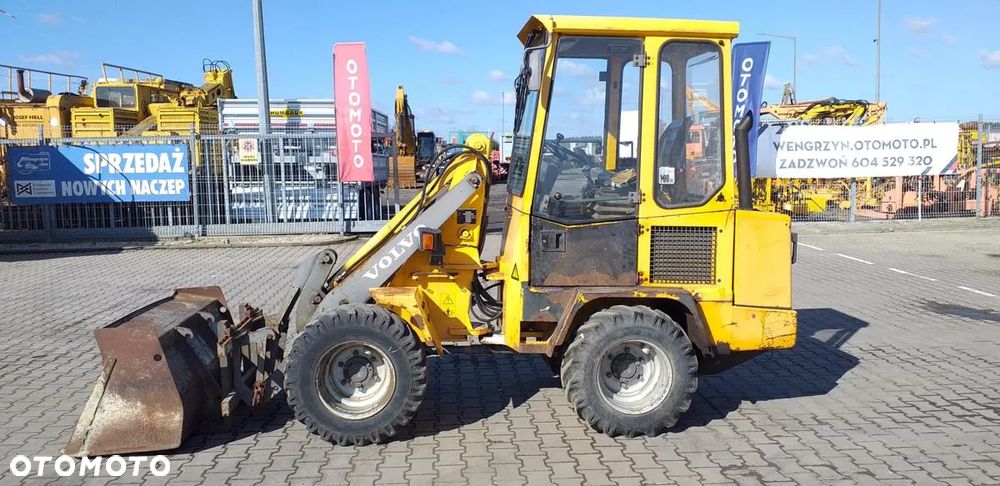 Volvo Ładowarka kołowa VOLVO ZL 302 C - 8
