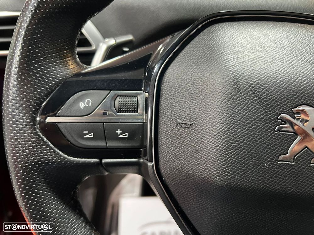 Peugeot 3008 1.2 PureTech GT EAT8 - 14