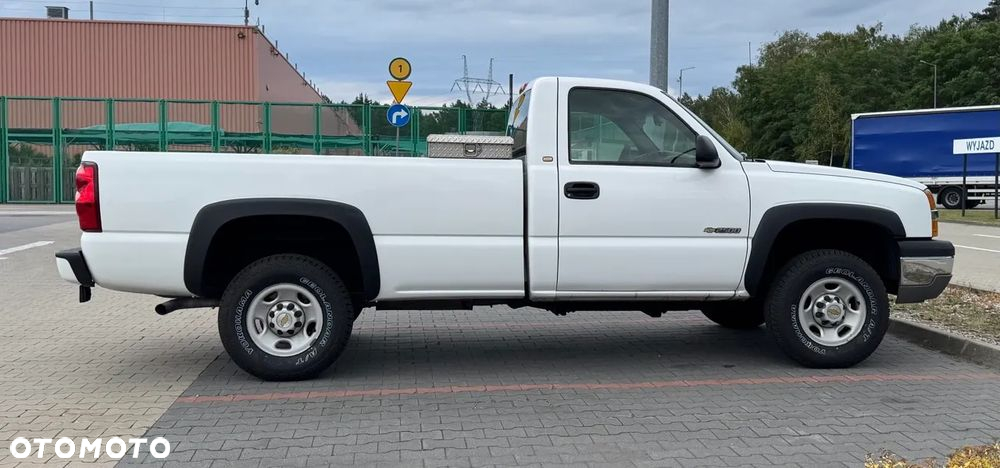 Chevrolet SILVERADO - 6