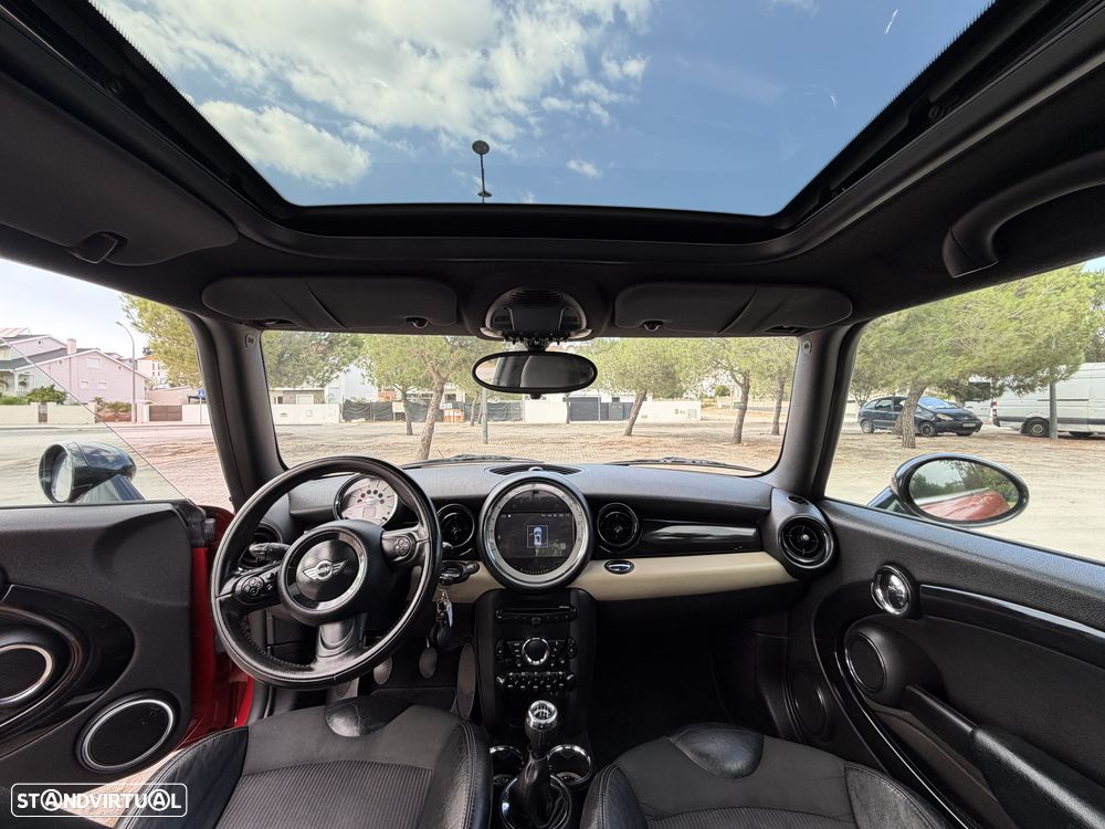 MINI 3 Portas Cooper D - 13