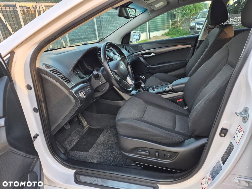 Hyundai i40 Kombi 1.7 CRDi Premium - 5