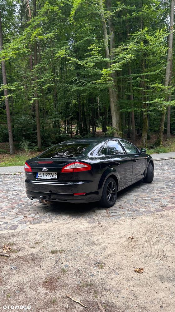 Ford Mondeo 2.0 Ambiente - 4