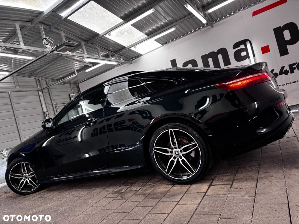 Mercedes-Benz Klasa E - 12