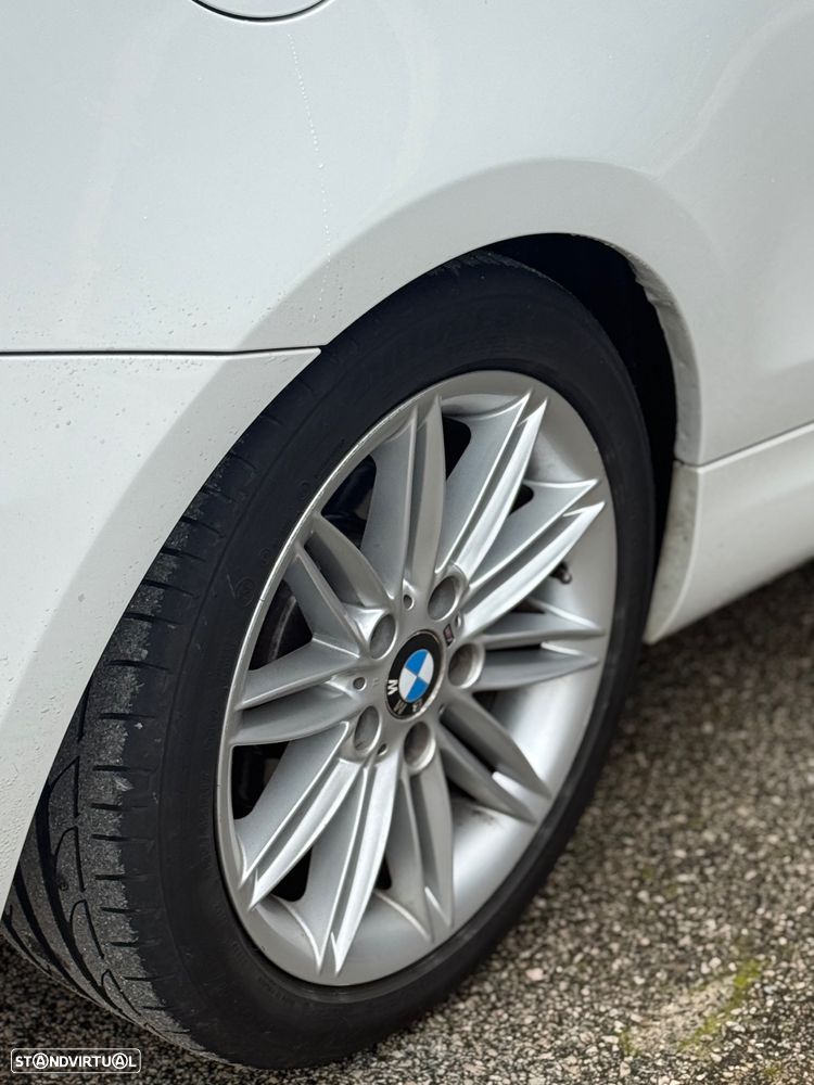 BMW 116 d Pack M - 7