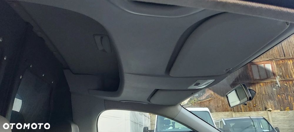 Volkswagen CADDY - 16