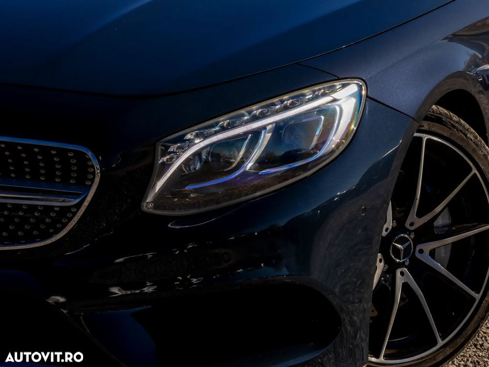 Mercedes-Benz S 500 4MATIC Coupe Aut - 11