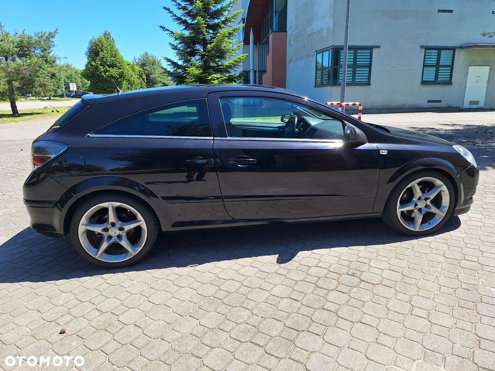 Opel Zafira - 9