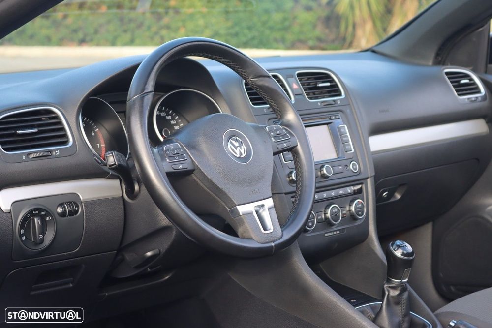 VW Golf Cabriolet - 11