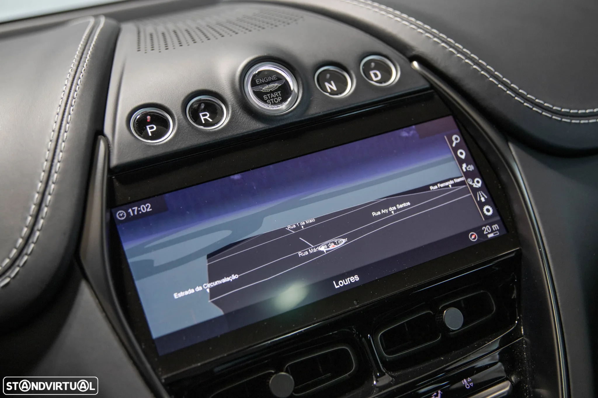 Aston Martin DBX Standard - 22