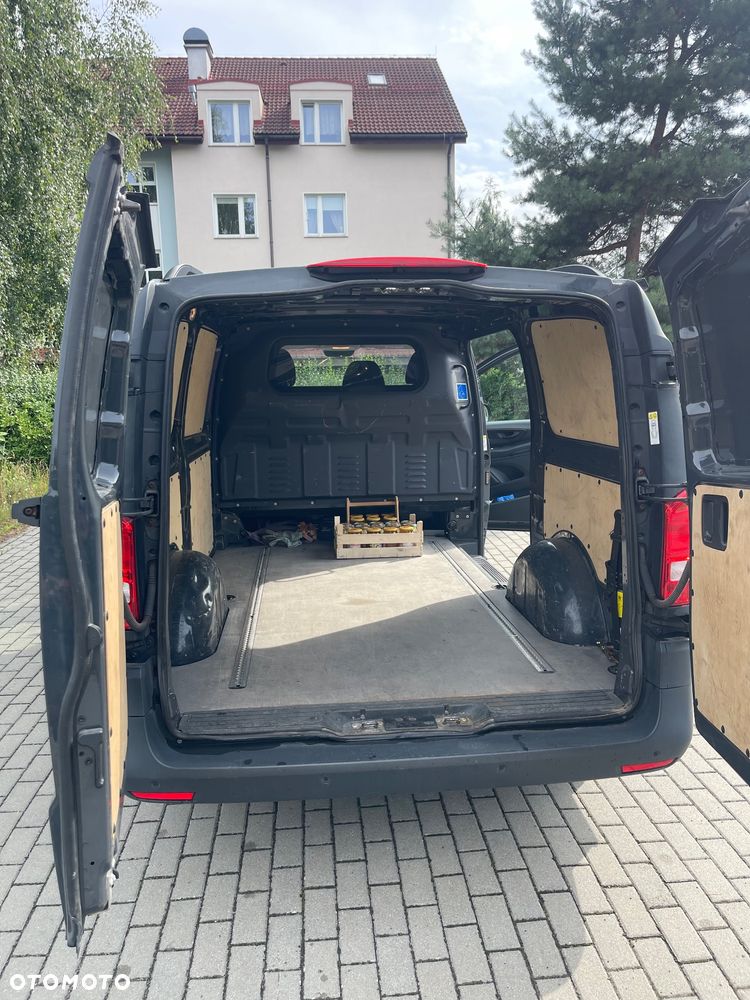 Mercedes-Benz Vito - 13