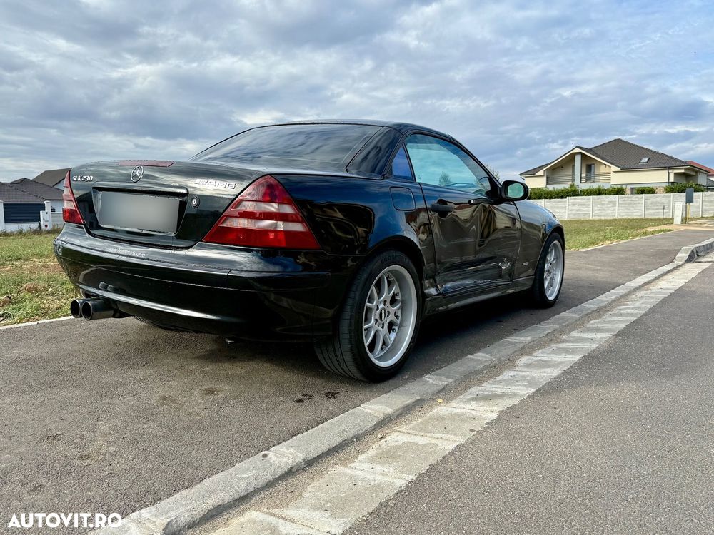 Mercedes-Benz SLK - 11