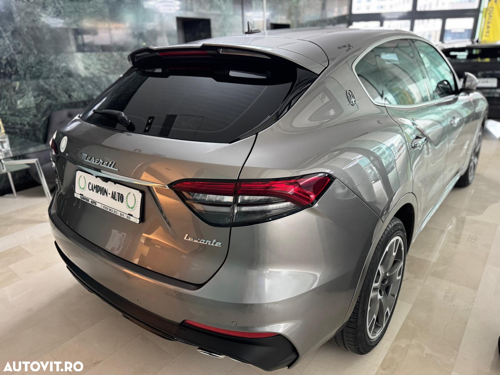 Maserati Levante - 2