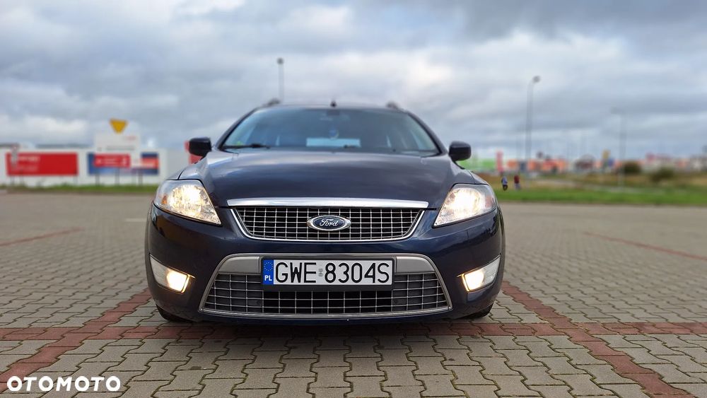 Ford Mondeo 2.0 Ambiente - 1