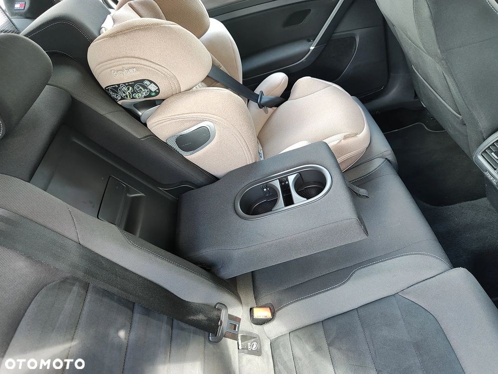 Volkswagen Golf - 19