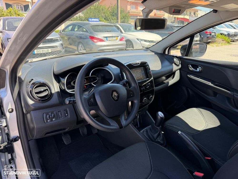 Renault Clio 0.9 TCe Limited - 9