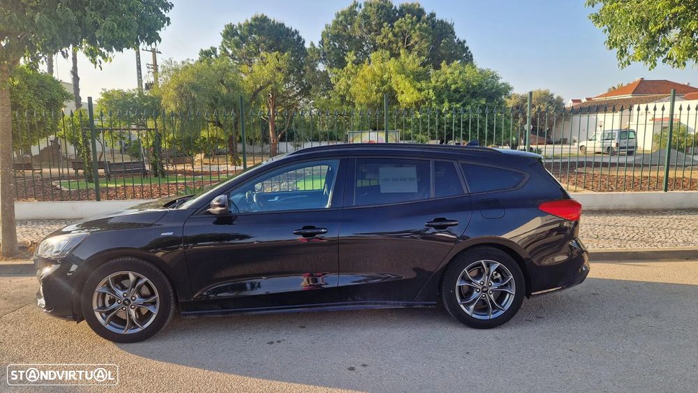 Ford Focus SW - 5