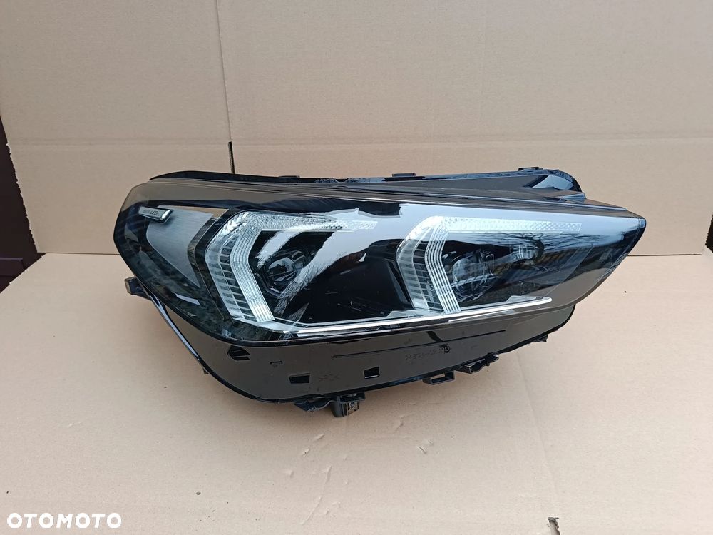 Full Led przedni prawy BMW x1 U11 lampa prawa 5A5BD48-02 - 1