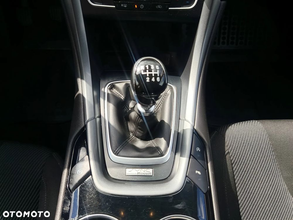 Ford Mondeo 1.5 EcoBoost Edition - 21