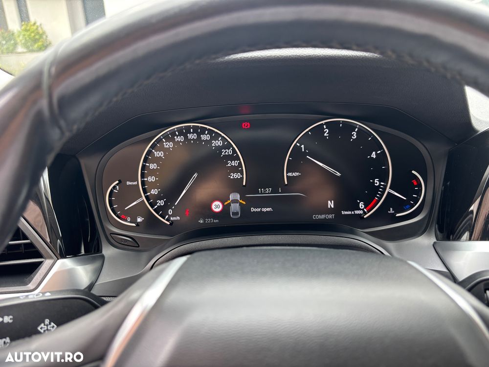 BMW Seria 3 318d MHEV - 18