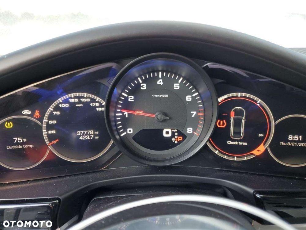Porsche Panamera - 10