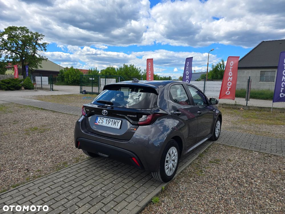 Toyota Yaris - 6