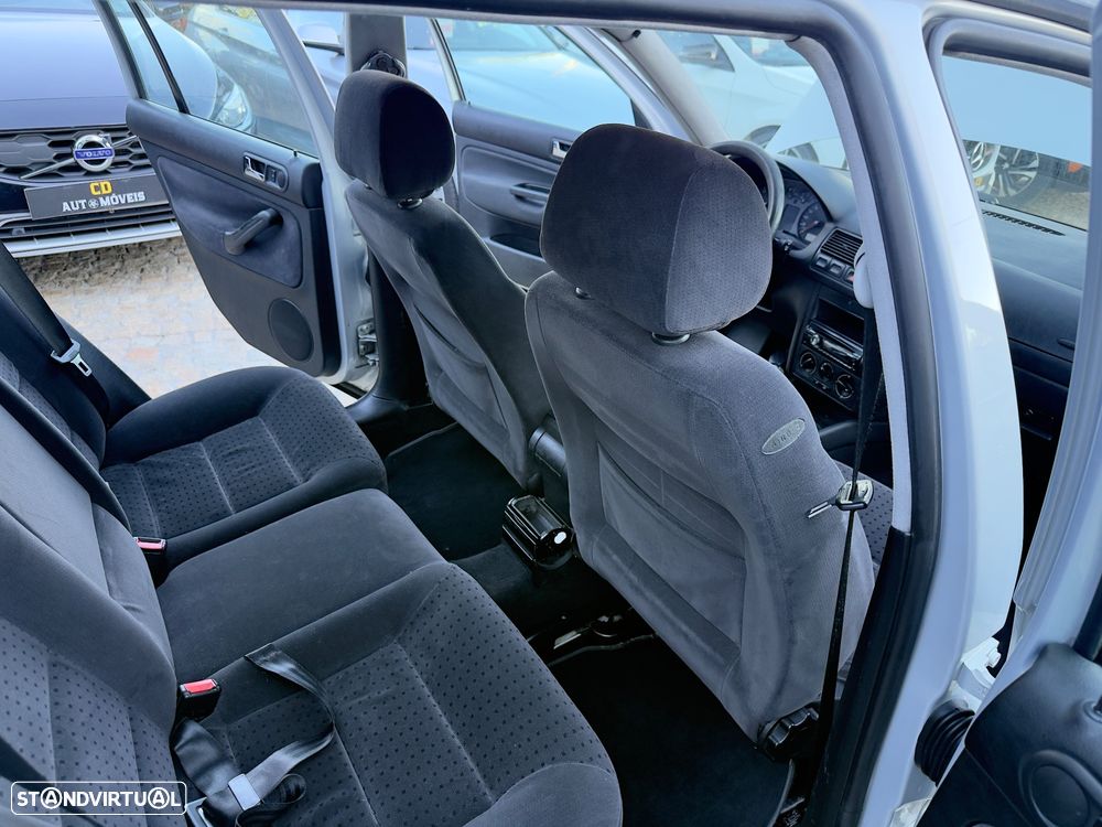 VW Golf Variant 1.9 TDi Confl AC - 42