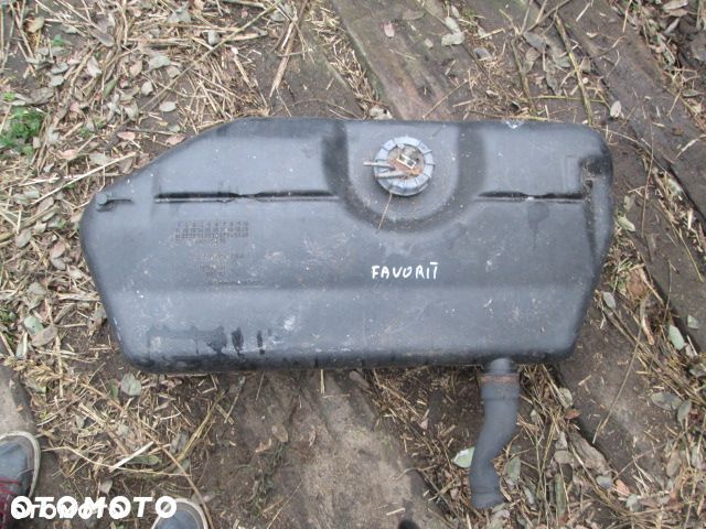 BAK ZBIORNIK PALIWA SKODA FAVORIT - 1