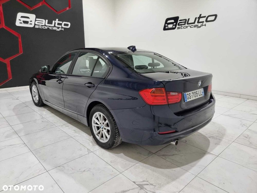BMW Seria 3 - 1