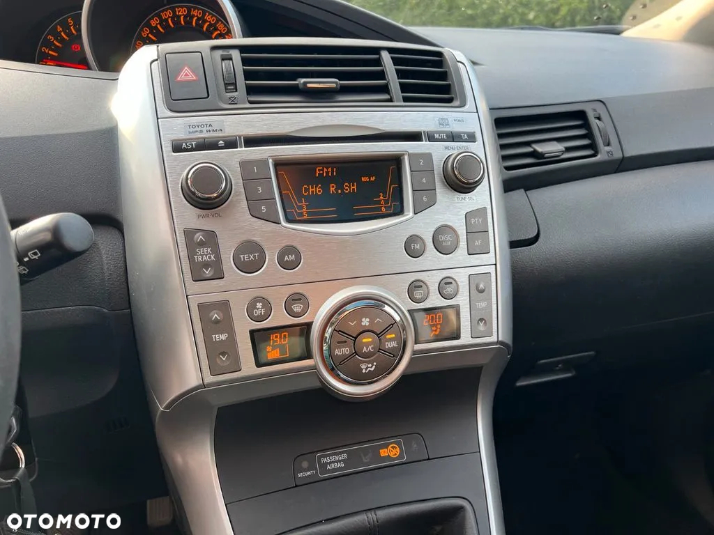 Toyota Verso 1.8 7-Sitzer Comfort - 15