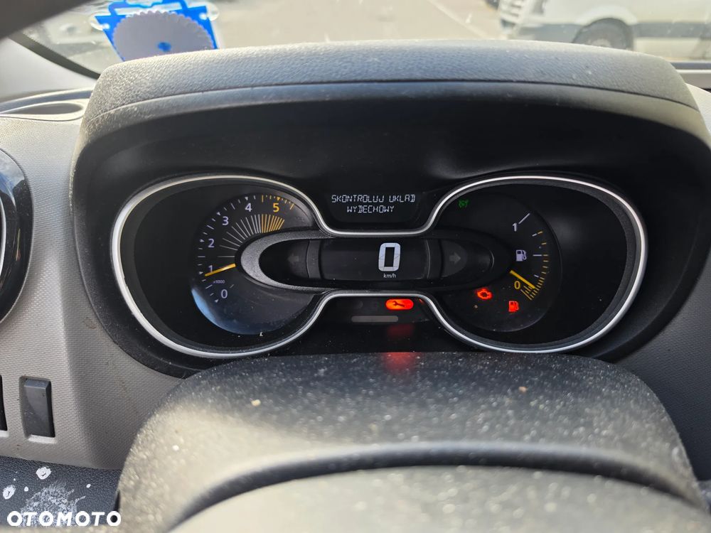 Renault Trafic - 15