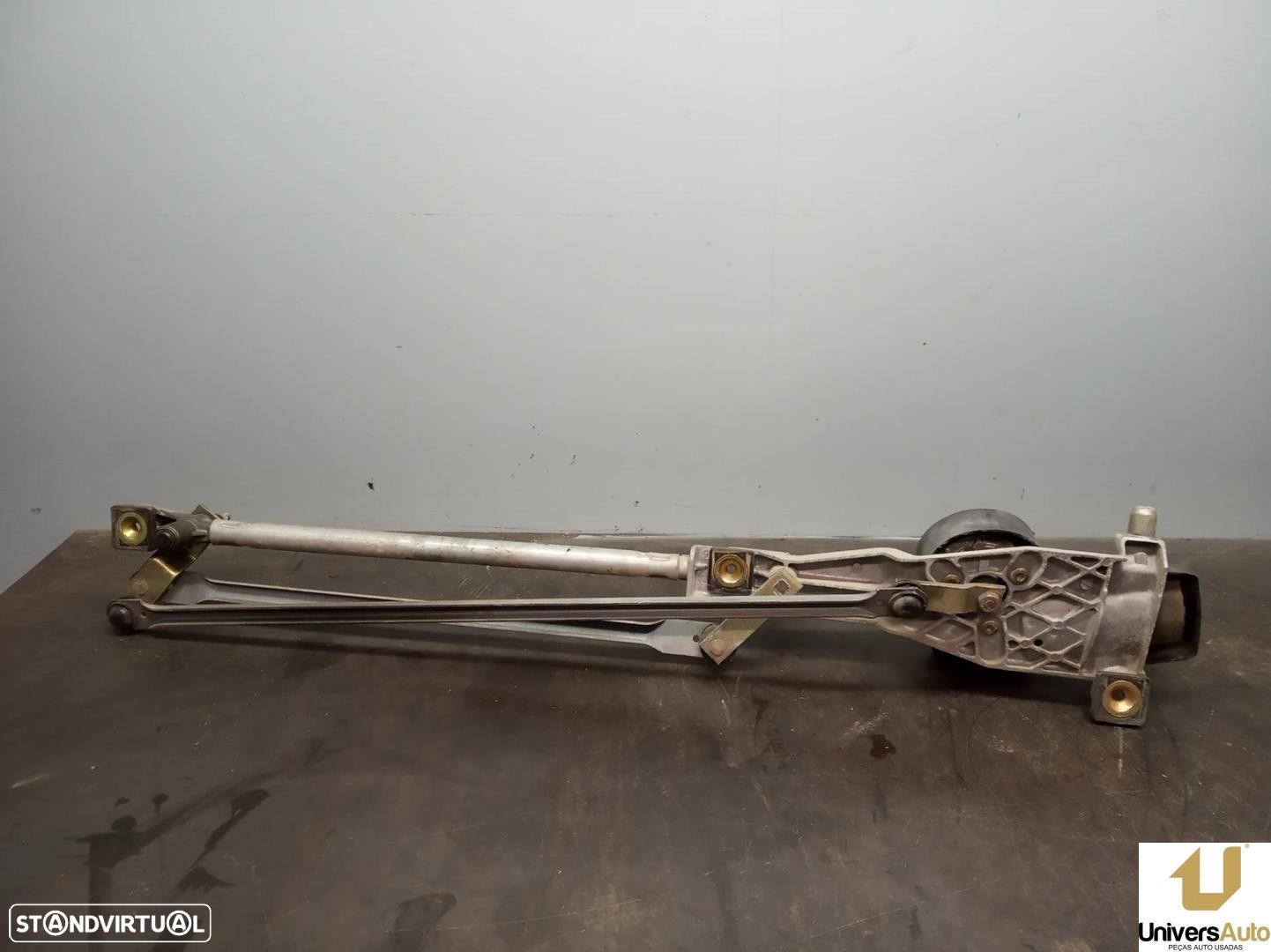 MOTOR LIMPA-VIDROS FRONTAL FORD FOCUS 2002 -1395106486 - 1