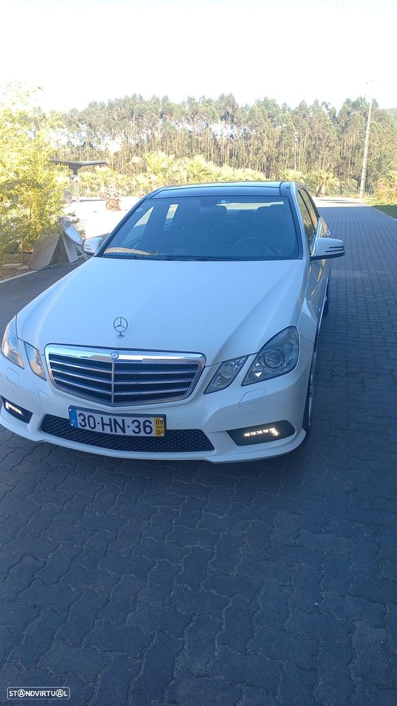 Mercedes-Benz E 250 BlueTEC Elegance - 2
