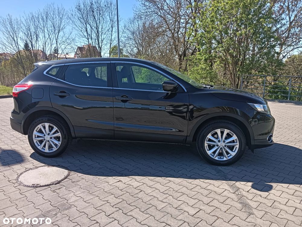Nissan Qashqai 1.2 DIG-T N-Vision - 10