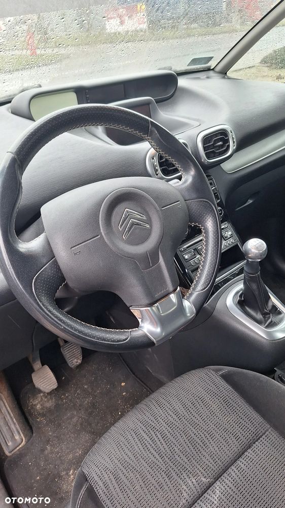 Citroën C3 Picasso HDi 110 FAP Exclusive - 4