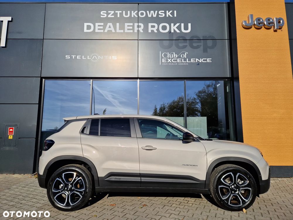 Jeep Avenger 54kWh Summit - 4