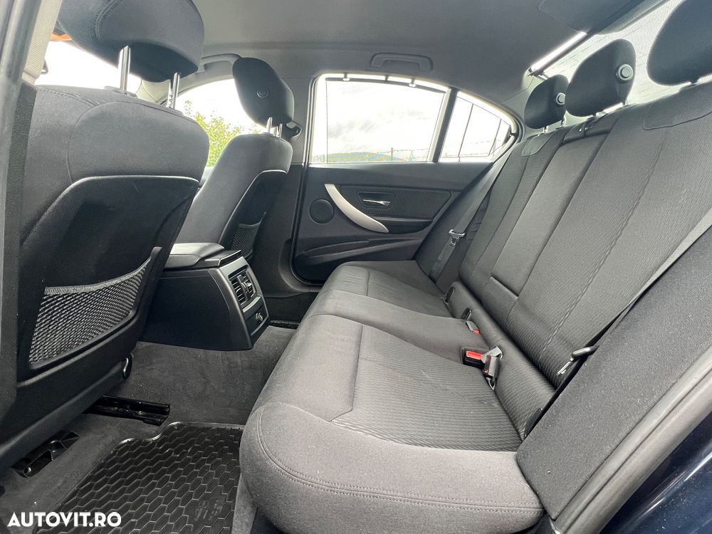 BMW Seria 3 - 8