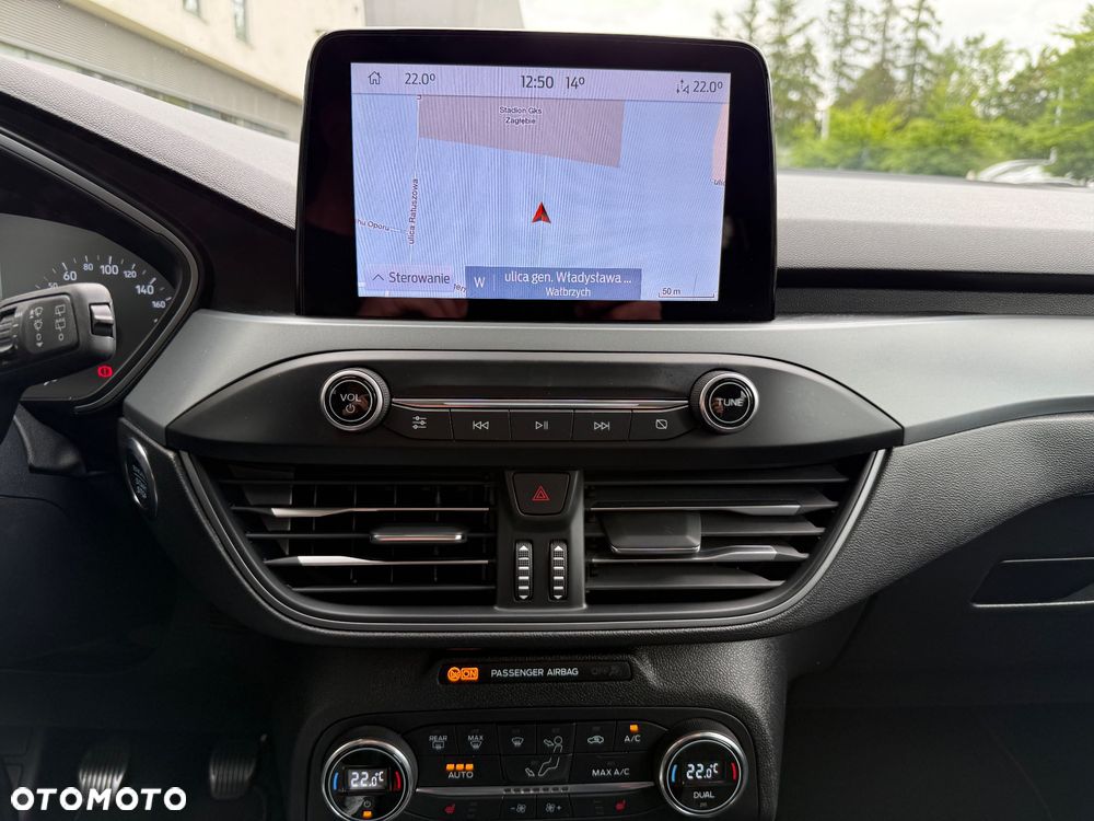 Ford Focus 1.5 EcoBlue Start-Stopp-System TITANIUM STYLE - 16