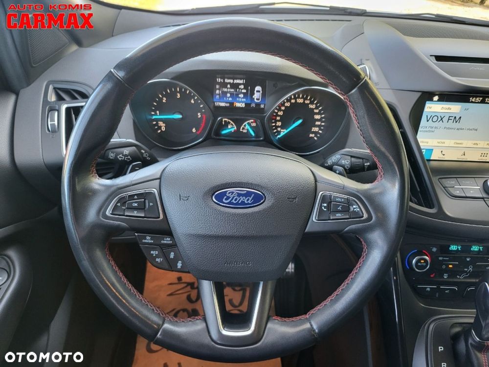 Ford Kuga 2.0 TDCi 2x4 ST-Line - 12