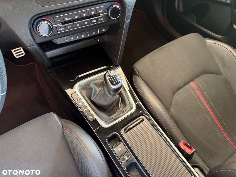 Kia ProCeed 1.6 T-GDI OPF GT - 30