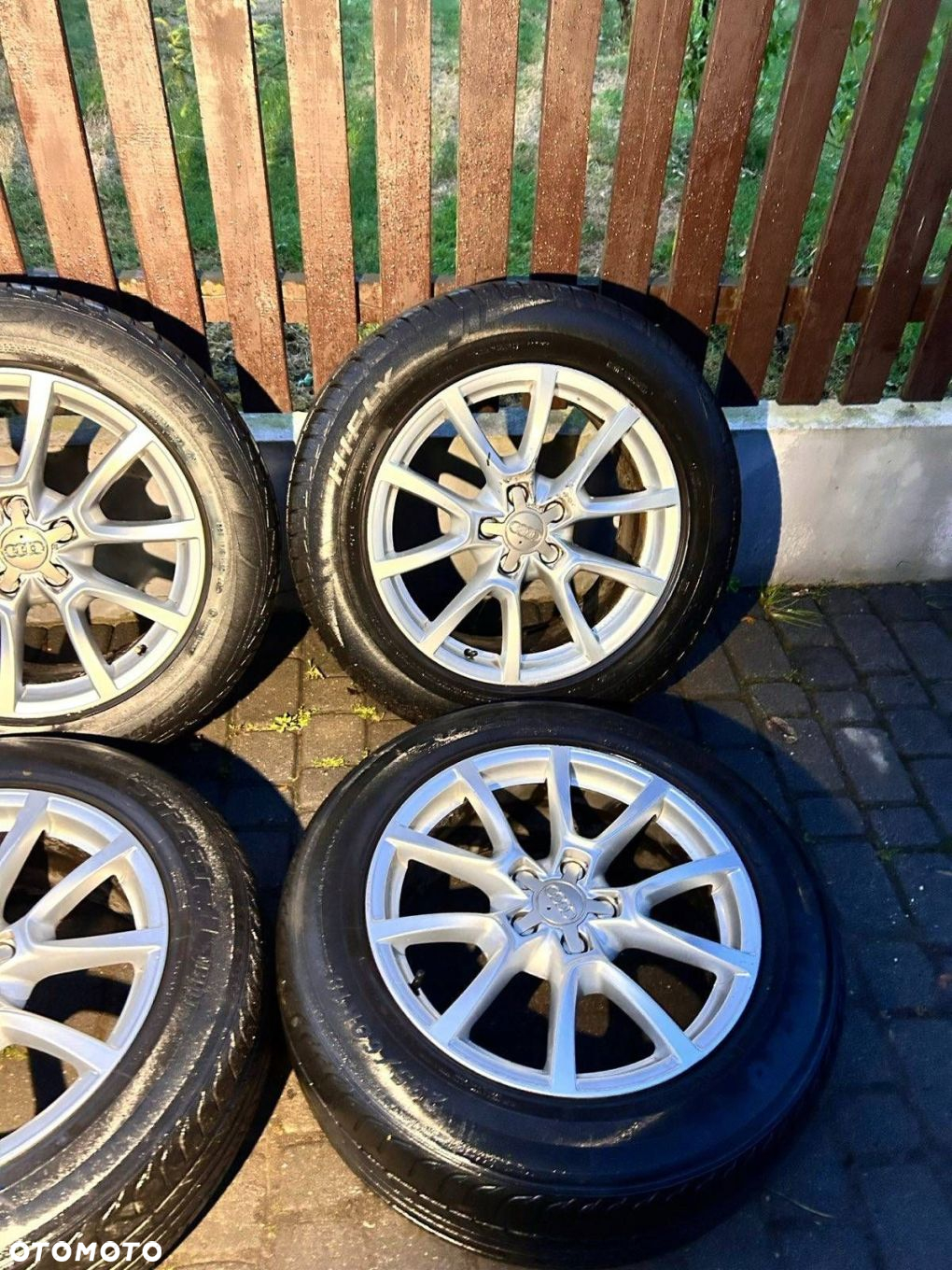 Audi Q5 2011 Komplet 8R0601025C Felgi aluminiowe R18 8J ET39 235/60 lato - 8