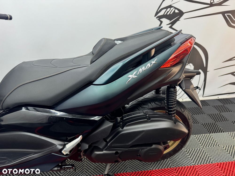 Yamaha X-max - 16