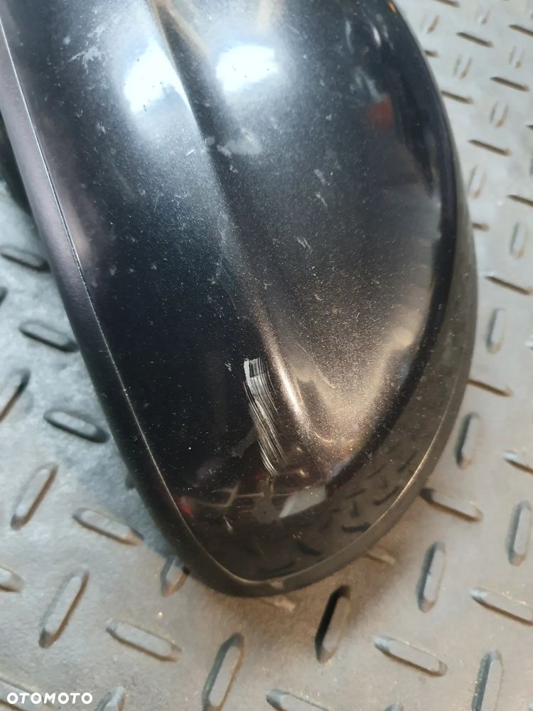 LUSTERKO LEWE 5 PIN KIA CEED I 06-12 EUROPA - 2